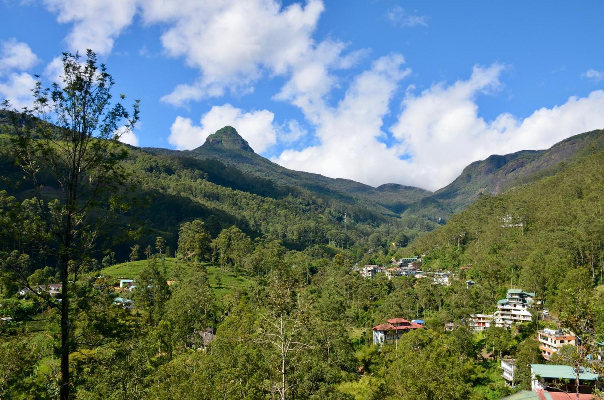 Blue Sky Nallathanniya Exterior foto